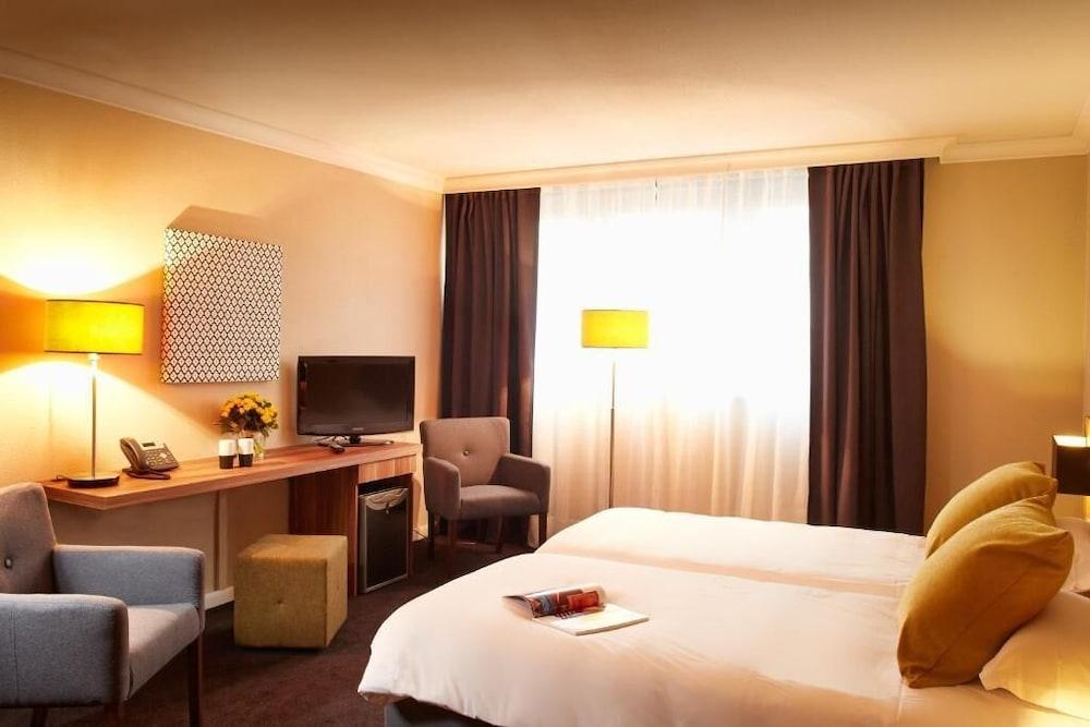 Best Western Hotel Atrium Valence فالنسيا المظهر الخارجي الصورة