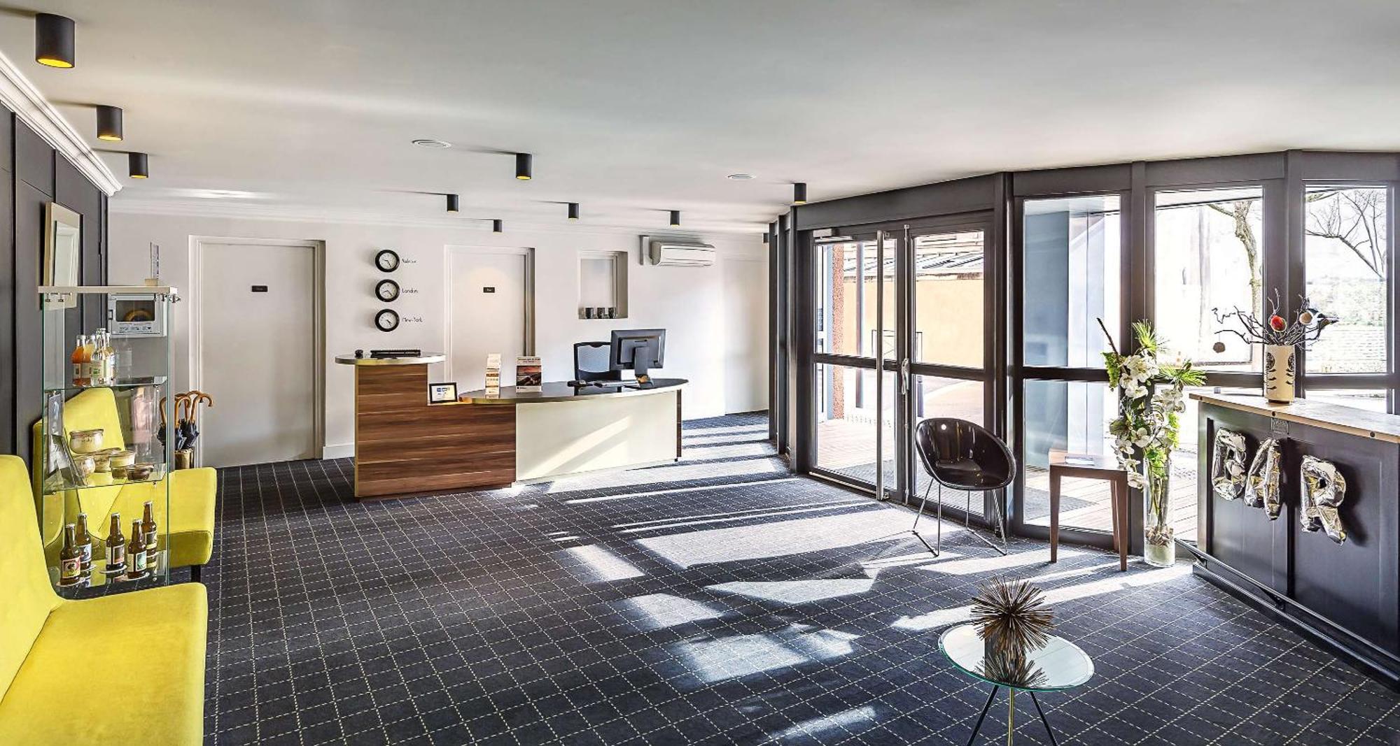 Best Western Hotel Atrium Valence فالنسيا المظهر الخارجي الصورة
