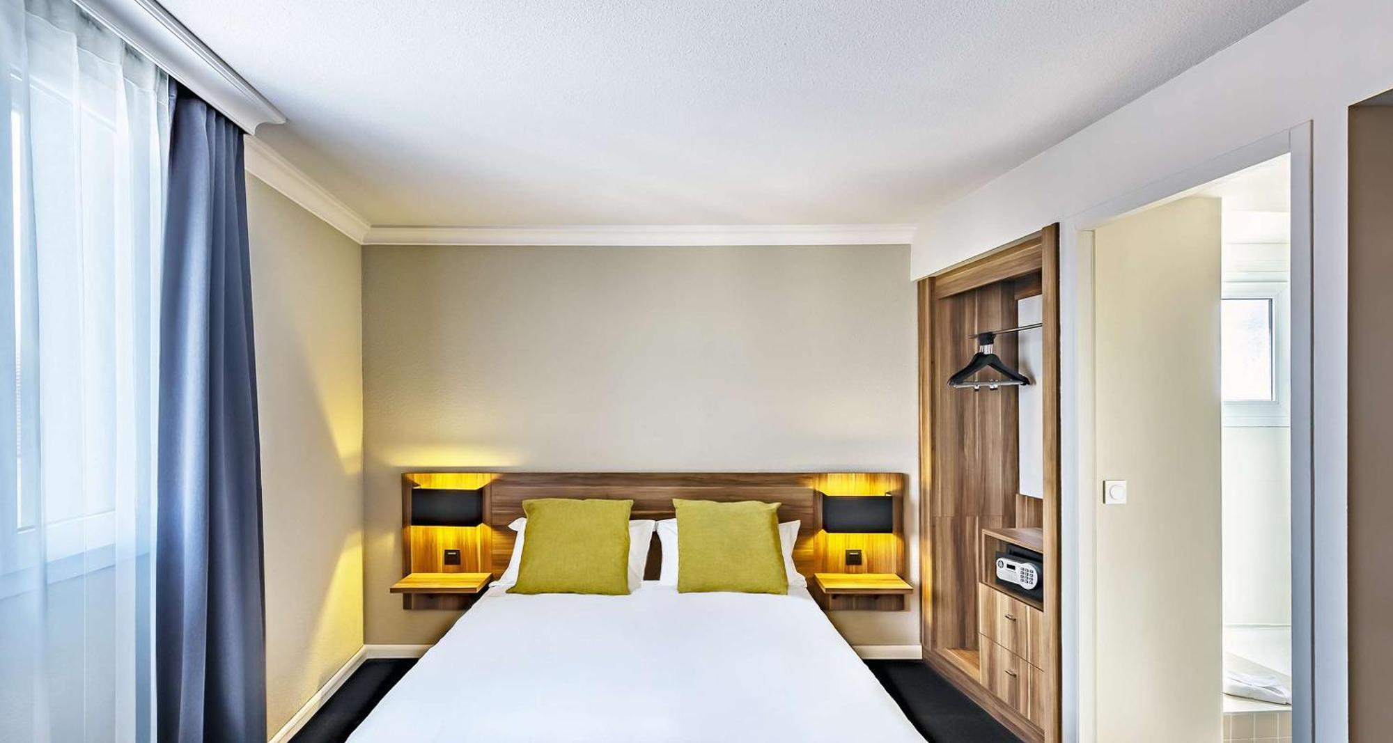 Best Western Hotel Atrium Valence فالنسيا المظهر الخارجي الصورة
