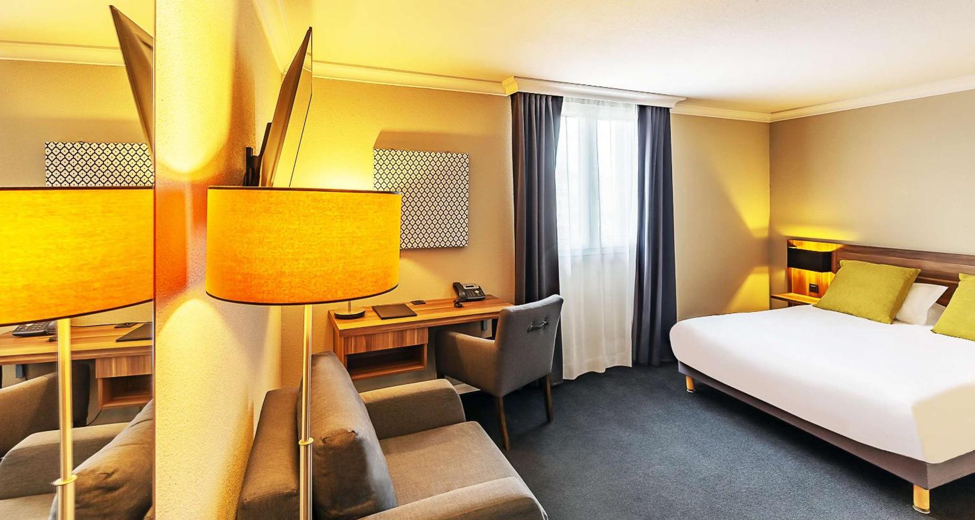 Best Western Hotel Atrium Valence فالنسيا المظهر الخارجي الصورة