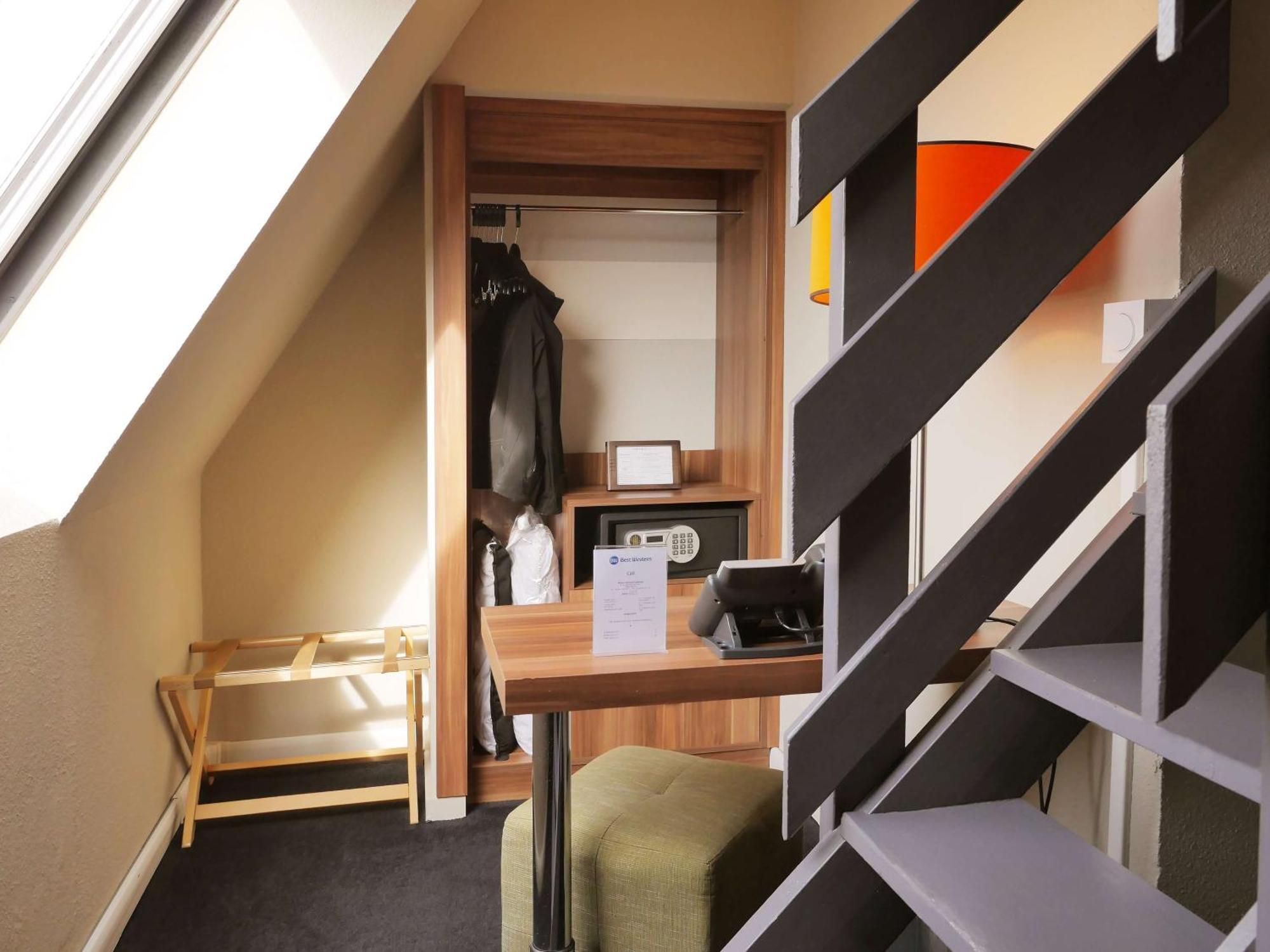 Best Western Hotel Atrium Valence فالنسيا المظهر الخارجي الصورة