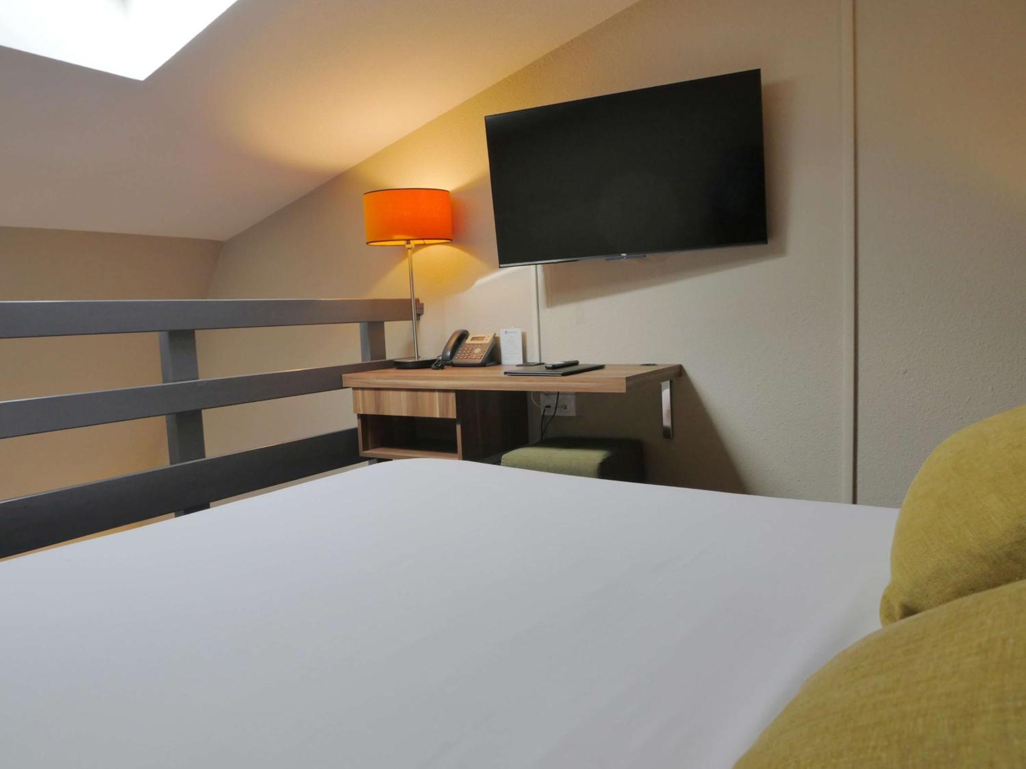 Best Western Hotel Atrium Valence فالنسيا المظهر الخارجي الصورة